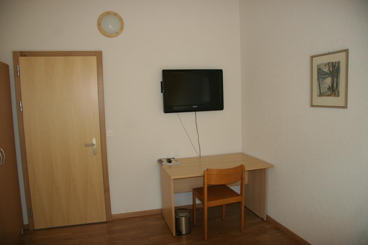 Hotel Hof Und Post Иннерткирхен Экстерьер фото